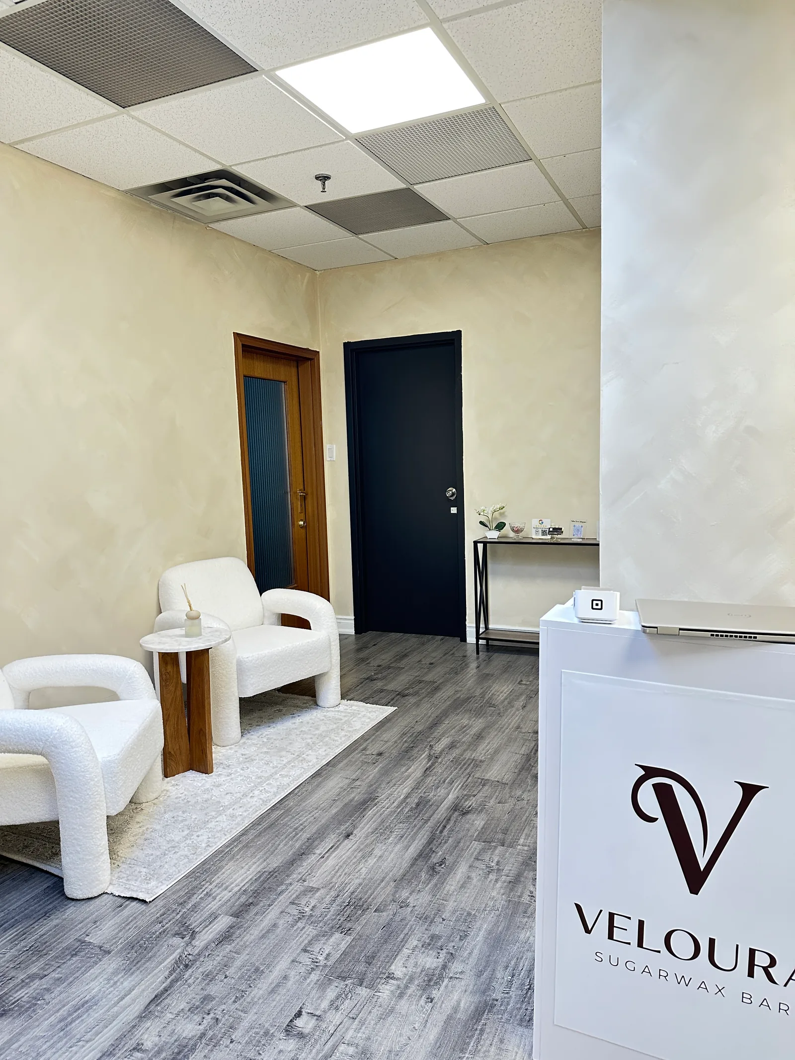 Veloura SugarWax Bar in Vaughan — sugaring, waxing, threading and brow tinting studio